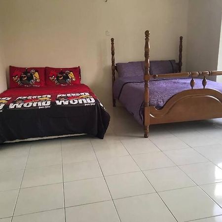 Hj Homestay Kuala Terengganu Exterior foto