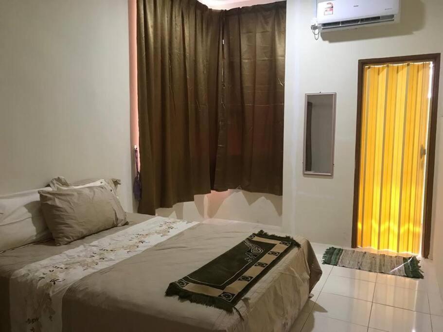Hj Homestay Kuala Terengganu Exterior foto